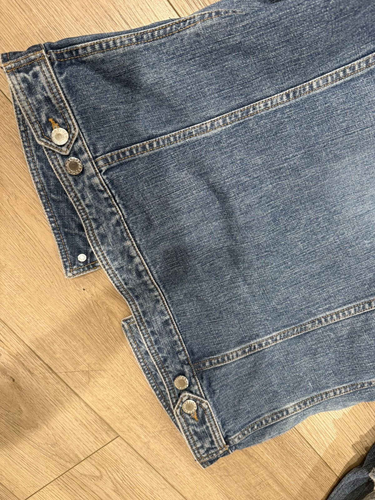 Dolce & Gabbana Dolce & Gabbana Distressed Paneled Denim Trucker Jacket Size US S / EU 44-46 / 1 - 10 Thumbnail