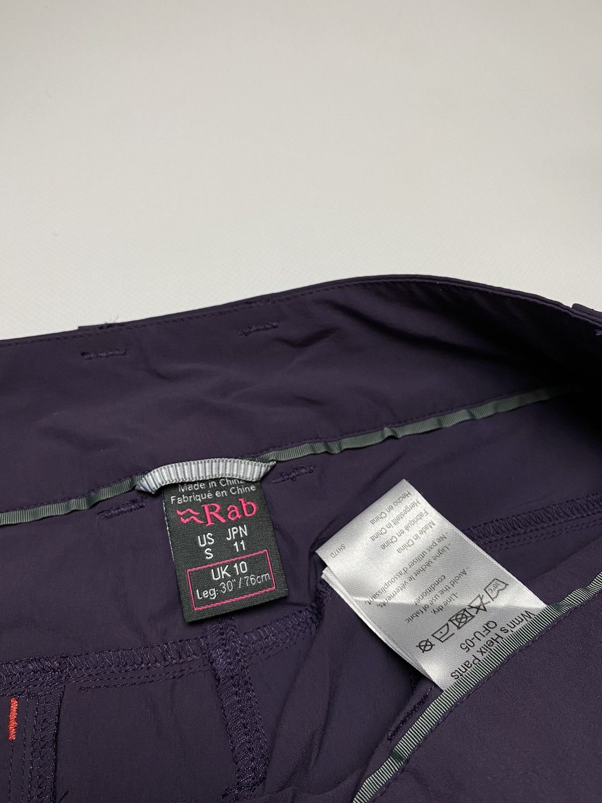 Rab vintage rare Rab pants outdoor goretex y2k Size 28" / US 6 / IT 42 - 7 Thumbnail