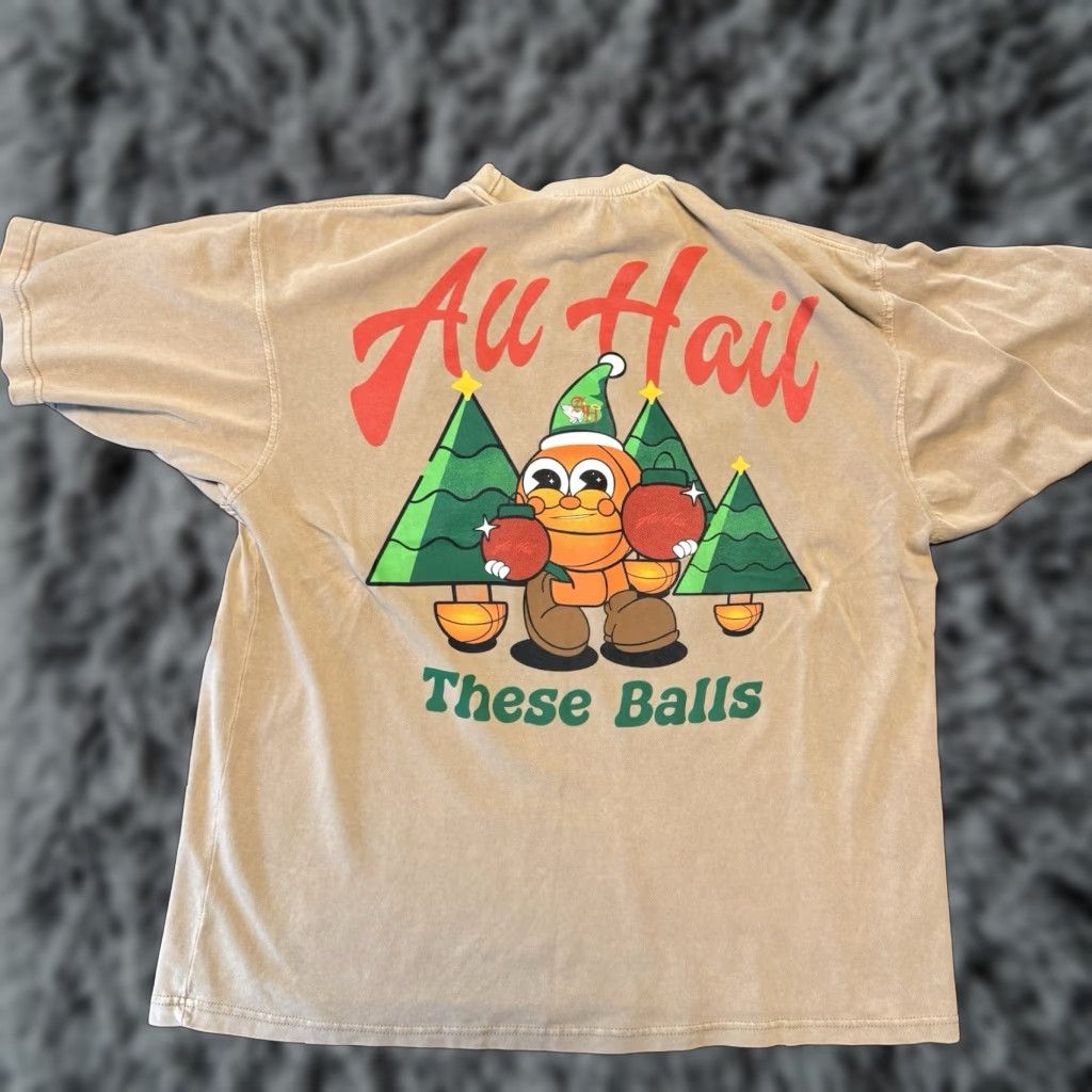 Vintage All Hail These Balls Christmas T Shirt XL Regular Men Short Sleeve Graphic Print Christmas Theme Red Green Beige Cotton Crew Neck Rock 2020-2029 Size US XL / EU 56 / 4 - 1 Thumbnail