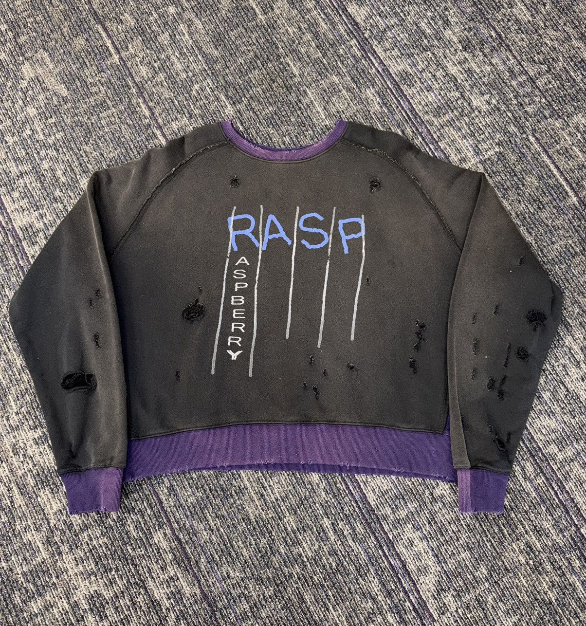 The GV Gallery Raspberry Hills Crewneck Sulfur Size US S / EU 44-46 / 1 - 1 Thumbnail