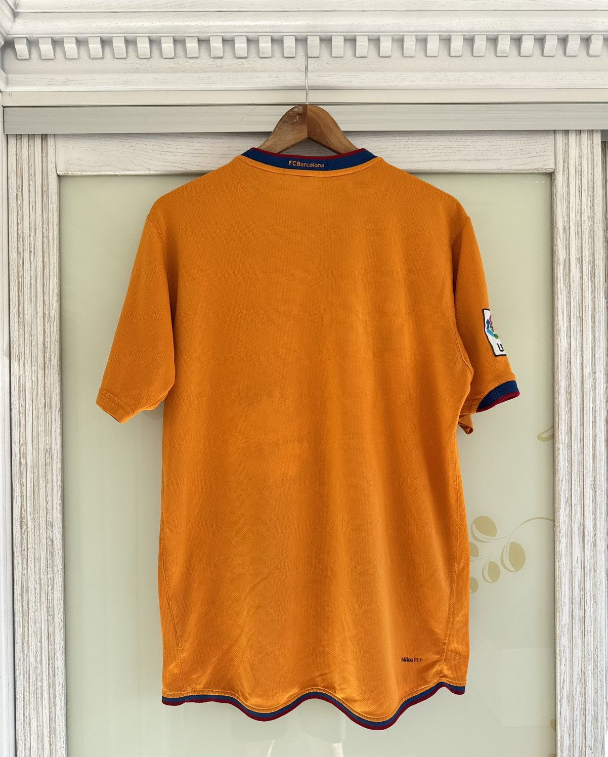 Nike Vintage Barcelona 2006-2007 Away Soccer Jersey Football Kit Size US L / EU 52-54 / 3 - 2 Thumbnail