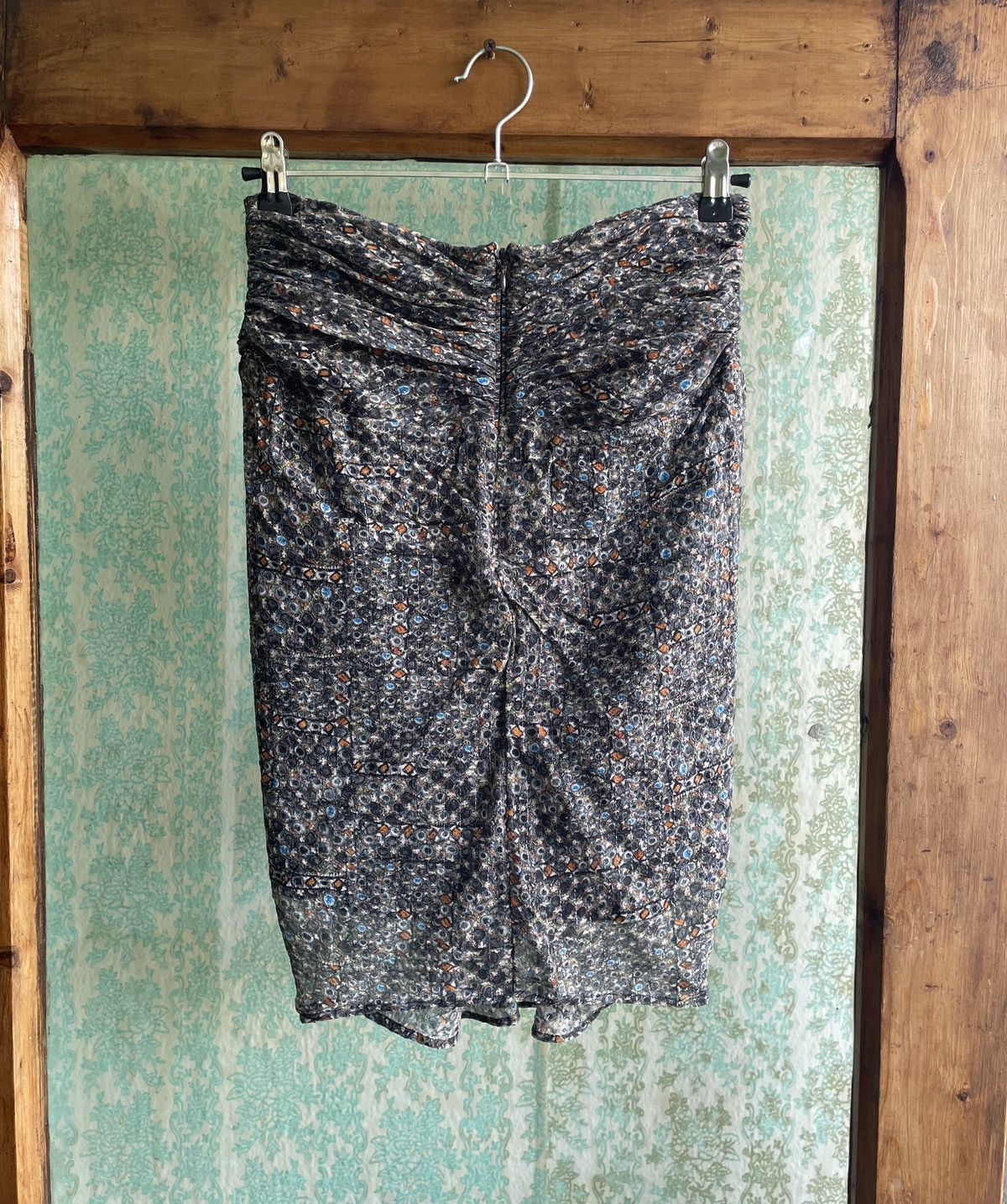 H&M × Isabel Marant Isabel Marant x H&M Silk Skirt Jewel Tones On Black Pattern Size 30" / US 8 / IT 44 - 7 Thumbnail