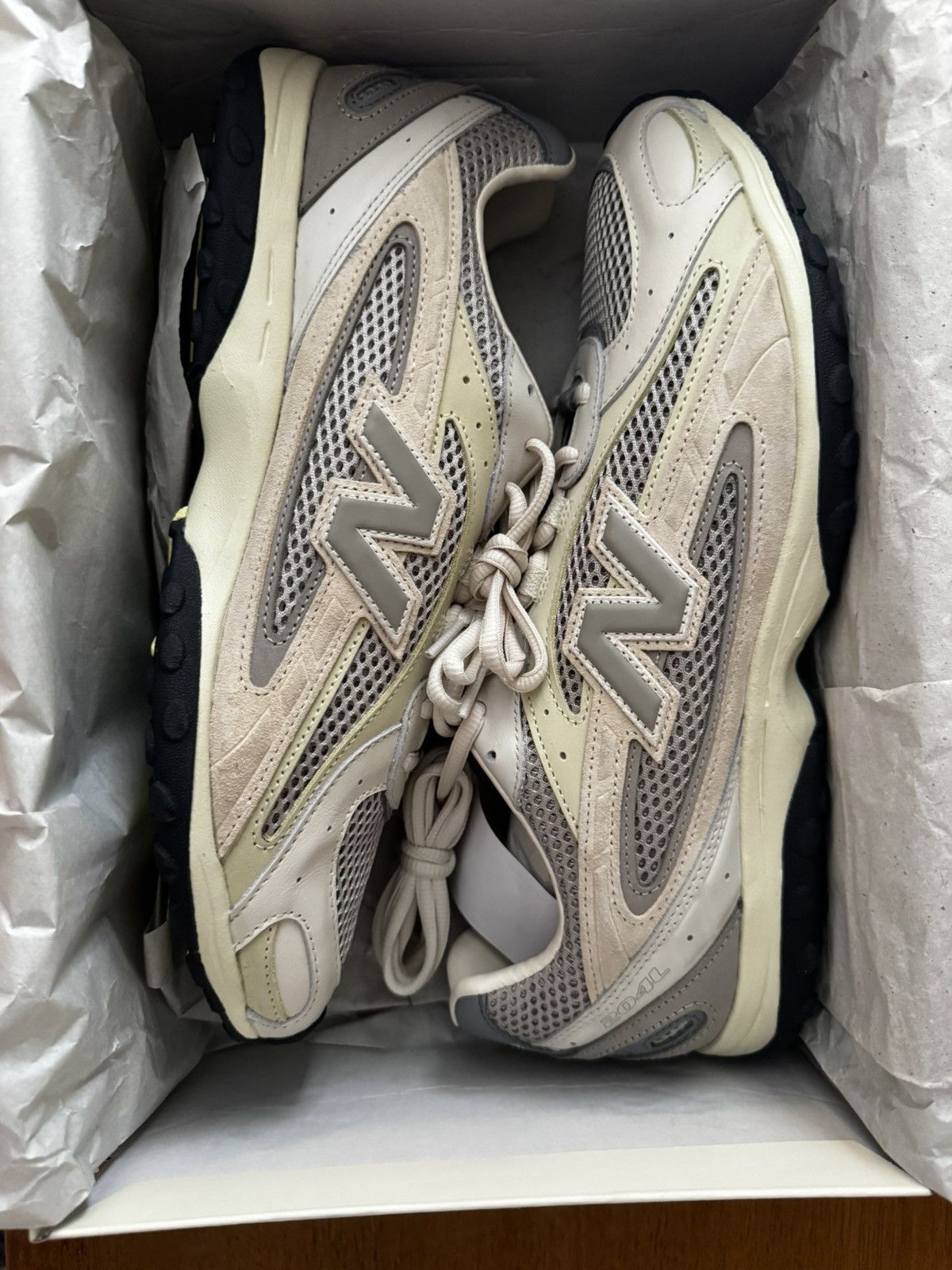 New Balance x Auralee 204L