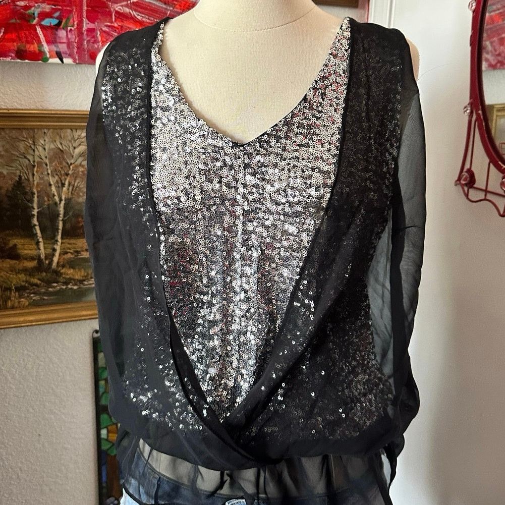 Other inc international concepts silver sequin tank top Size M / US 6-8 / IT 42-44 - 2 Thumbnail