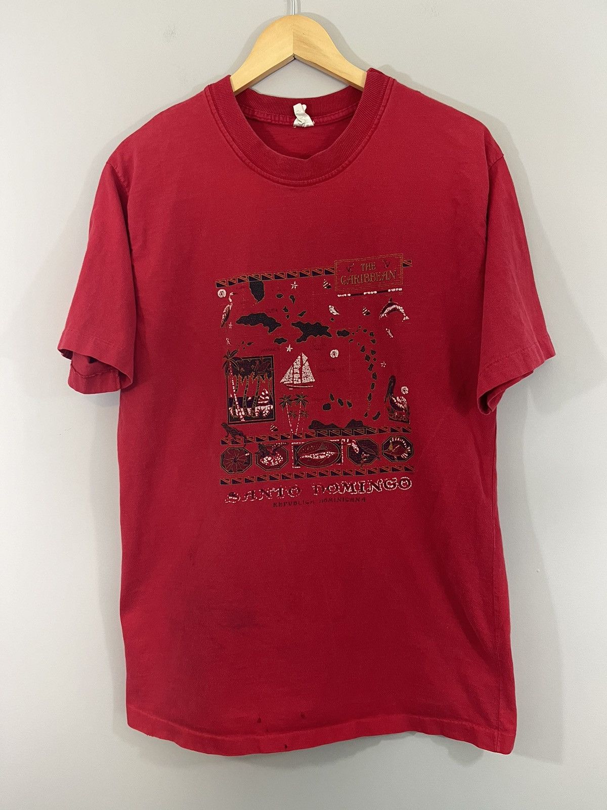Vintage Single Stitch Caribbean Faded Santa Domingo Tee Size US XL / EU 56 / 4 - 1 Thumbnail