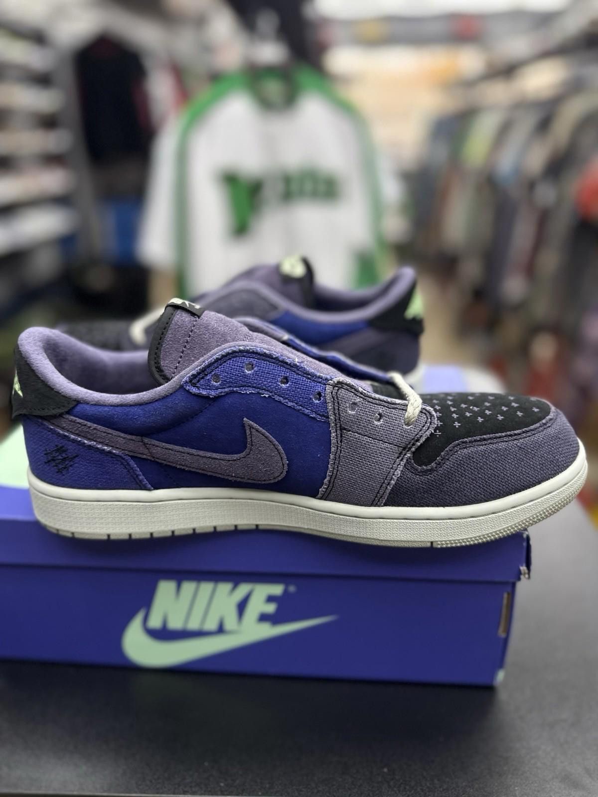 Jordan Brand Size 12 Air Jordan 1 Low OG Zion Williamson Voodoo Alternate Size US 12 / EU 45 - 3 Thumbnail