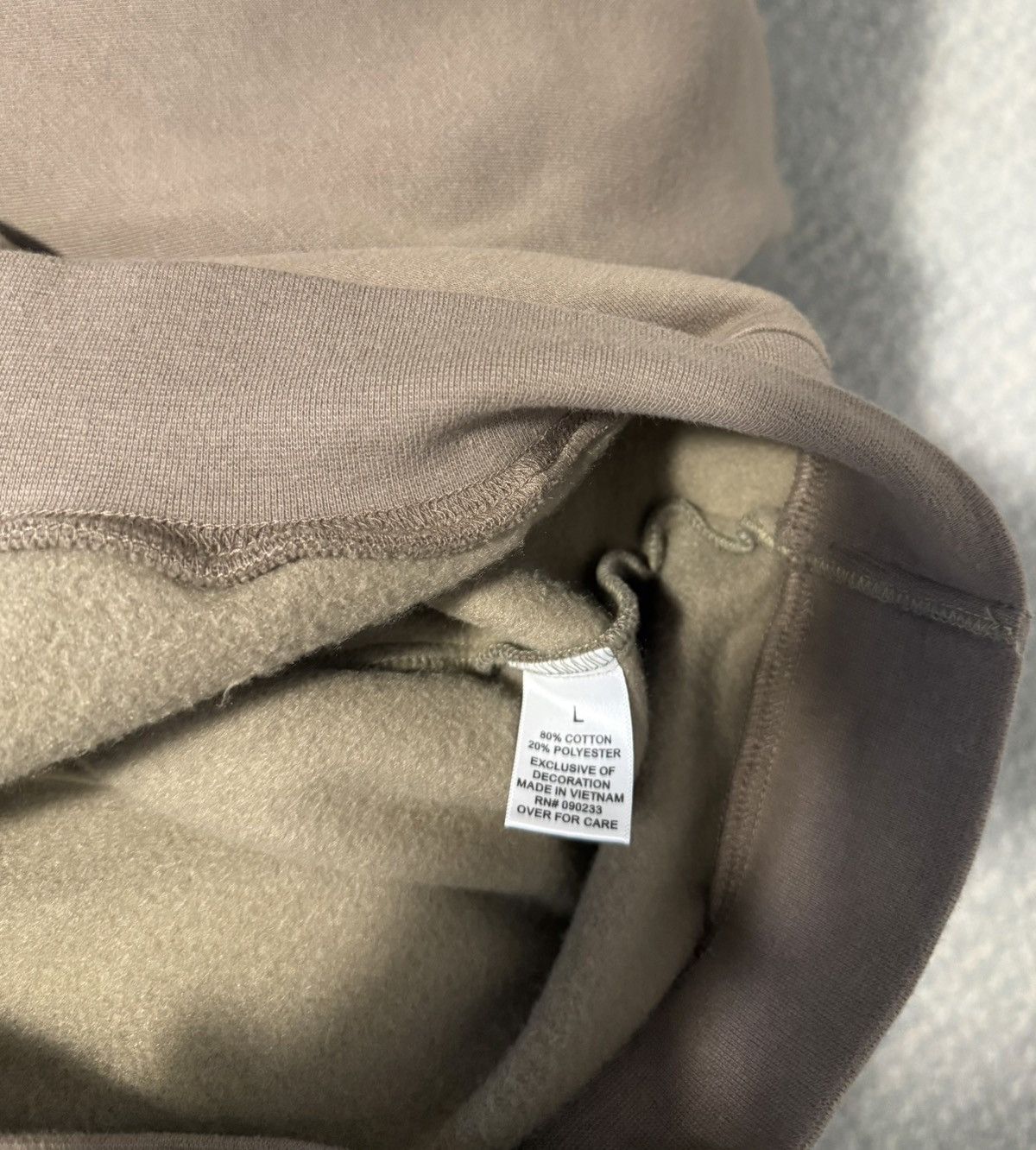 Fear of God Fear of God taupe hoodie Size US L / EU 52-54 / 3 - 6 Thumbnail
