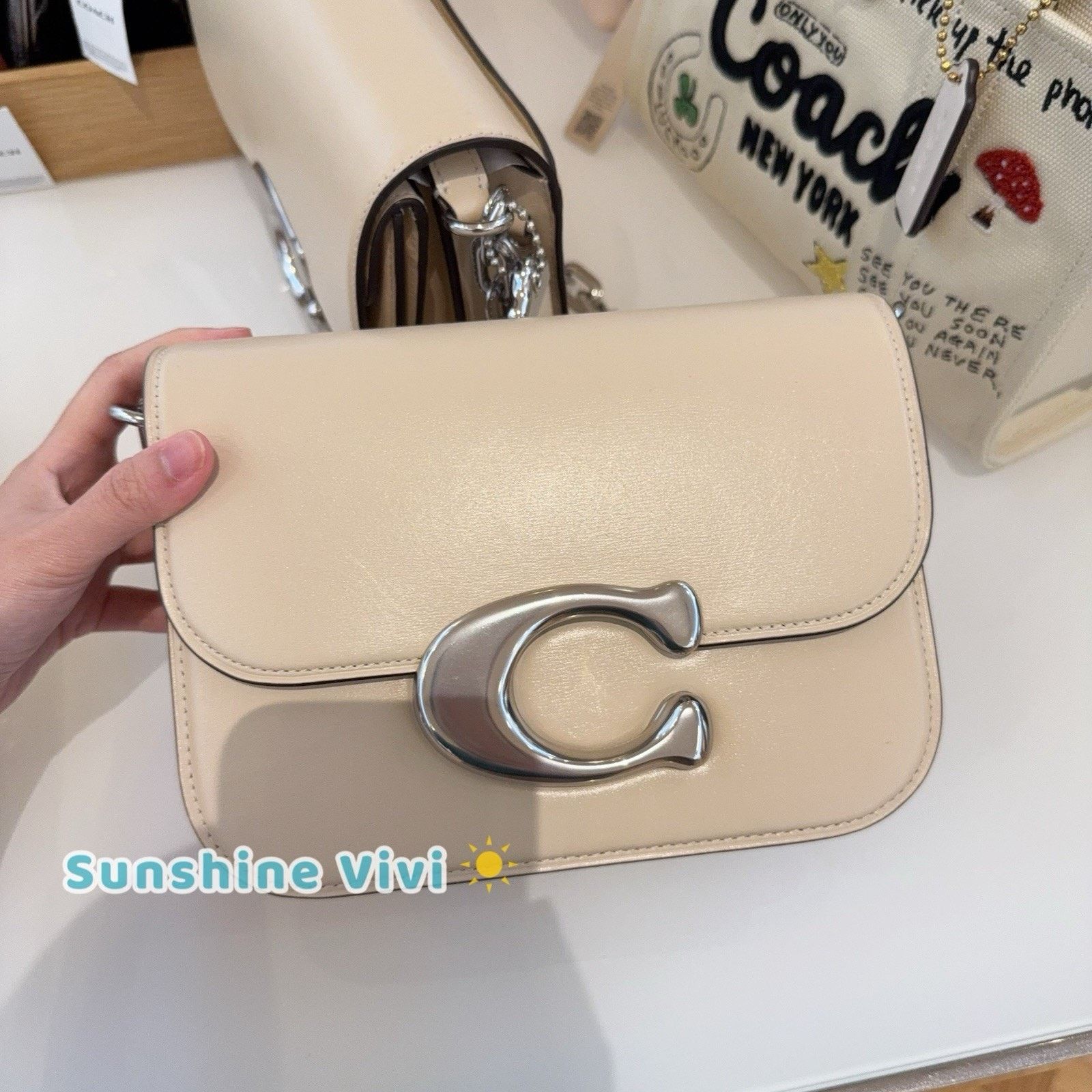 NWT COACH Crossbody Bag Idol Bag Ivory Leather CM557