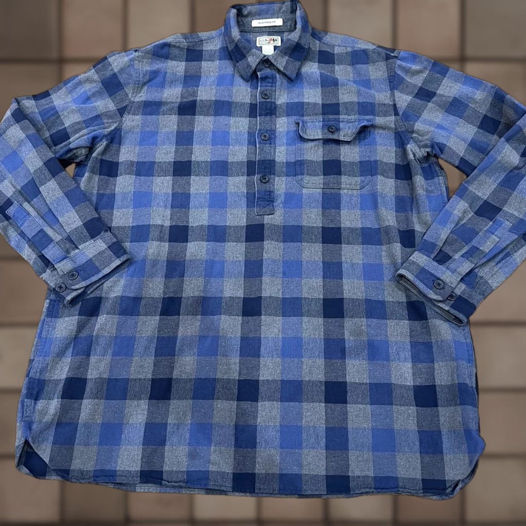 Vintage VINTAGE LL Bean Men's Flannel Shirt Long Sleeve Casual Travel Workwear XLT Blue/Gray Plaid Size US XL / EU 56 / 4 - 1 Thumbnail