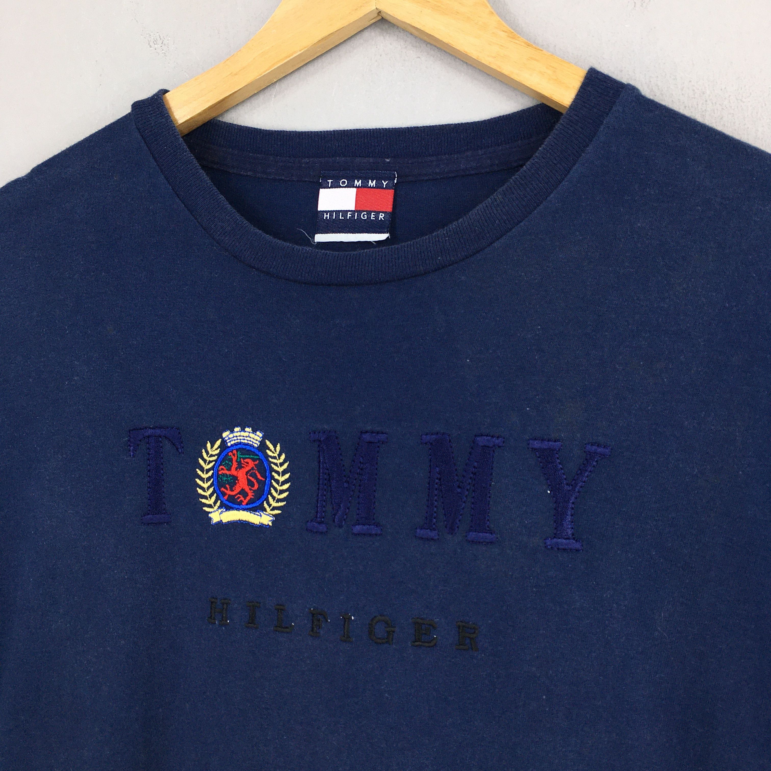 Tommy Hilfiger Vintage Tommy Hilfiger Blue T shirt XLarge Size US XL / EU 56 / 4 - 3 Thumbnail