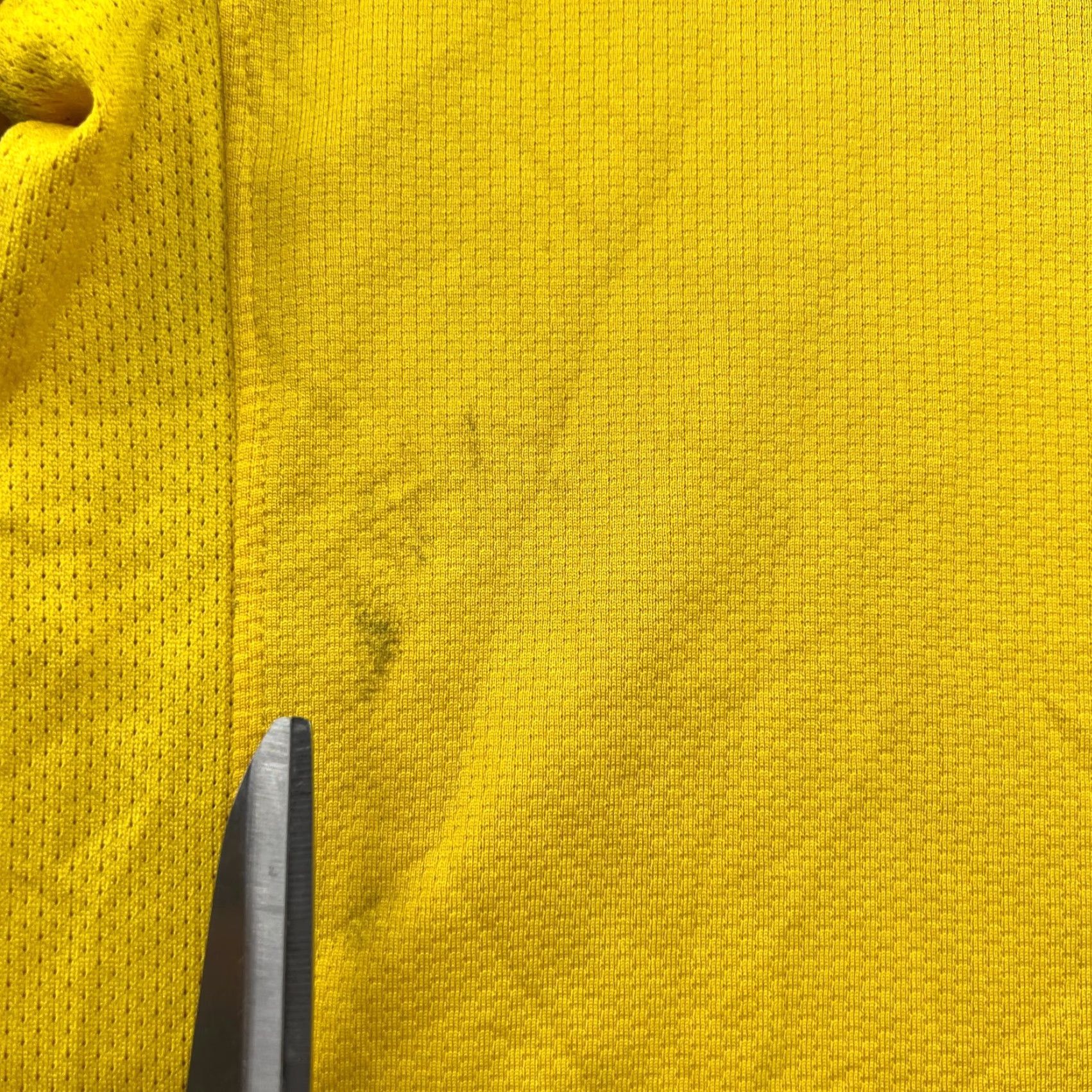 Nike Nike Brazil 2010 2011 Home Football Jersey Mens 2XL Yellow Adult Shirt Size US XXL / EU 58 / 5 - 3 Thumbnail