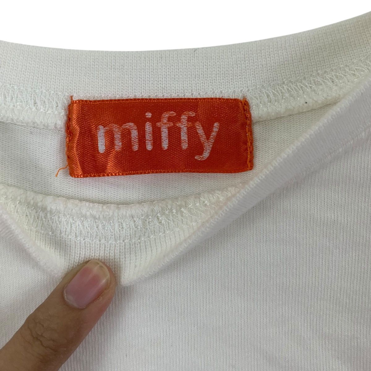 Vintage MIFFY DICK BRUNA Illustration Flower Garden Tee Shirt Top Size S / US 4 / IT 40 - 7 Thumbnail