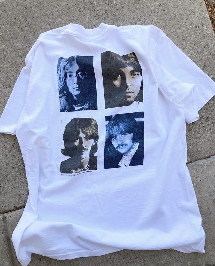 Vintage The beatles vintage tee “White album” Size US XL / EU 56 / 4 - 2 Thumbnail