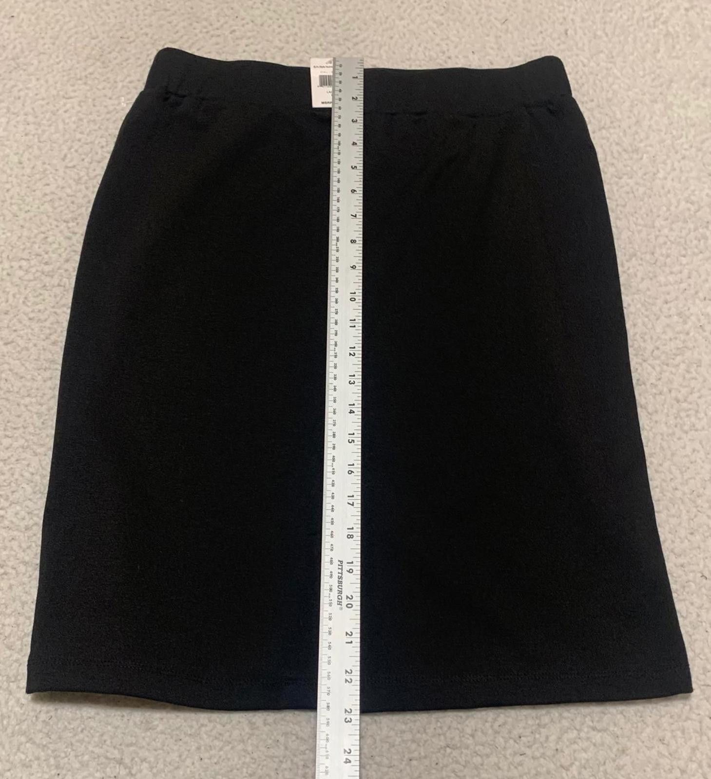 Other eci New York Women's Black Classic Skirt Size M NWT Size 32" / US 10 / IT 46 - 10 Thumbnail