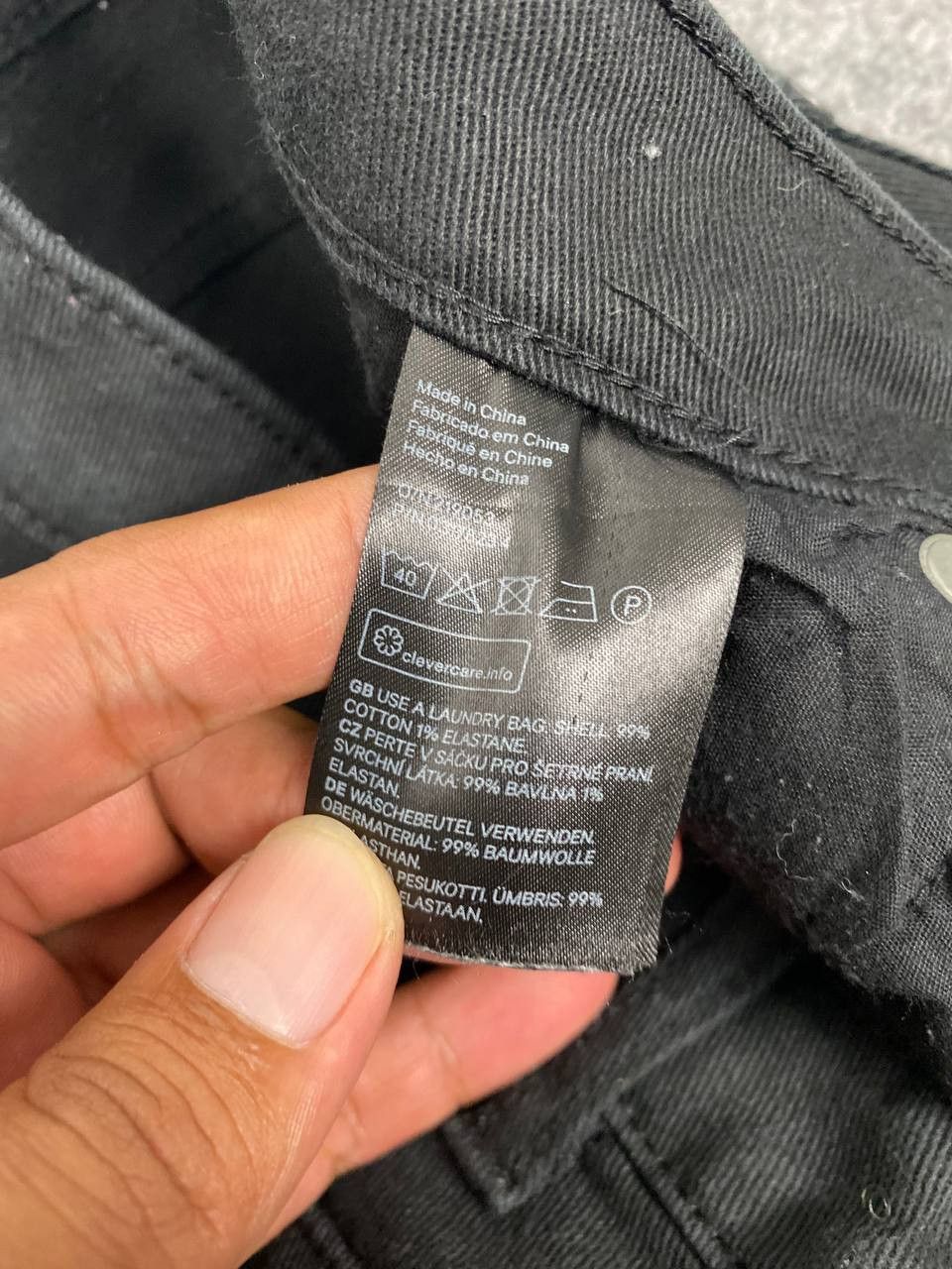 H&M h&m skinny distressed stretch denim Size US 30 / EU 46 - 10 Thumbnail