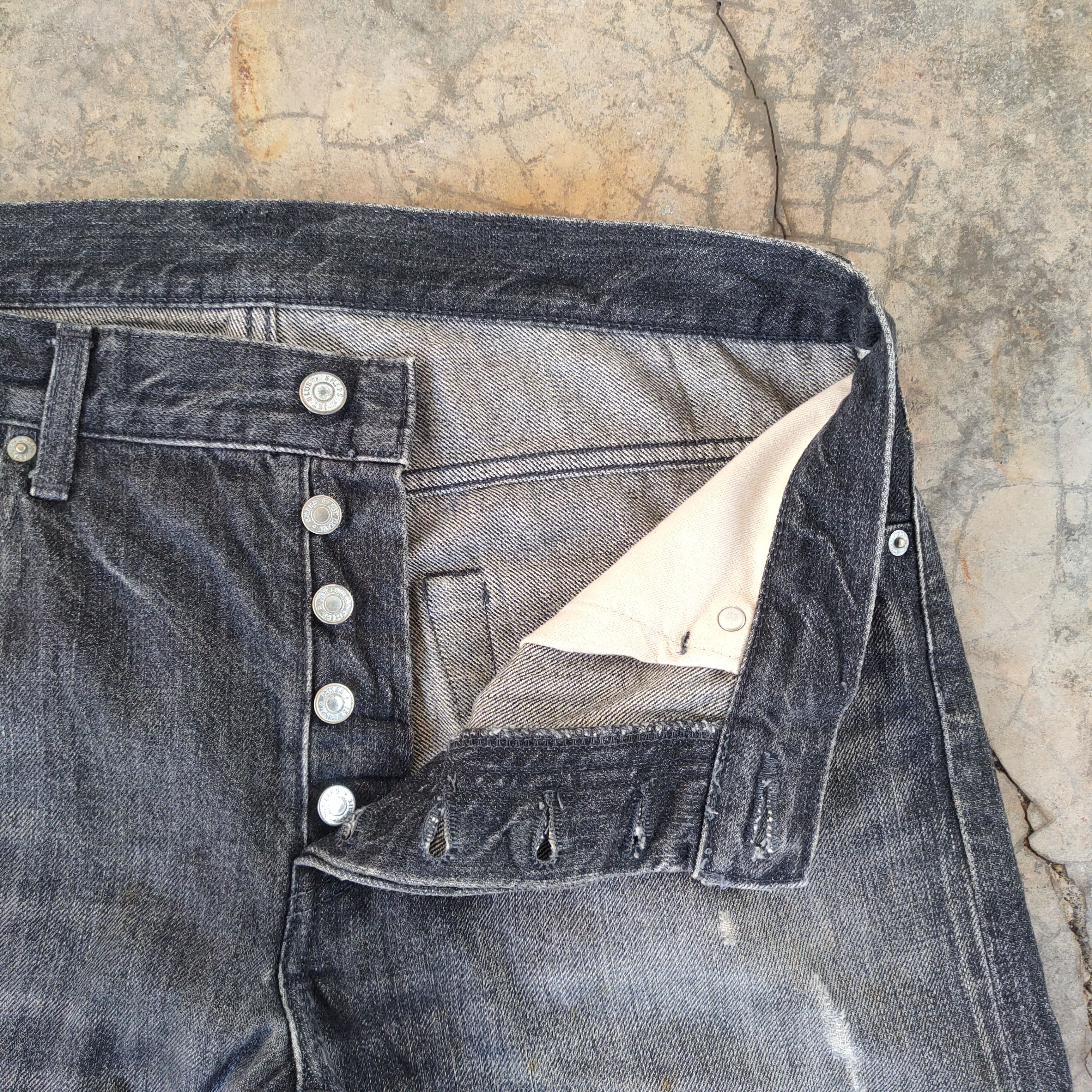 Jean × Ships Jet Blue × Vintage VINTAGE SHIP BUTTONFLY FADED RIPPEP BLACK JEAN PANTS Size US 32 / EU 48 - 8 Thumbnail