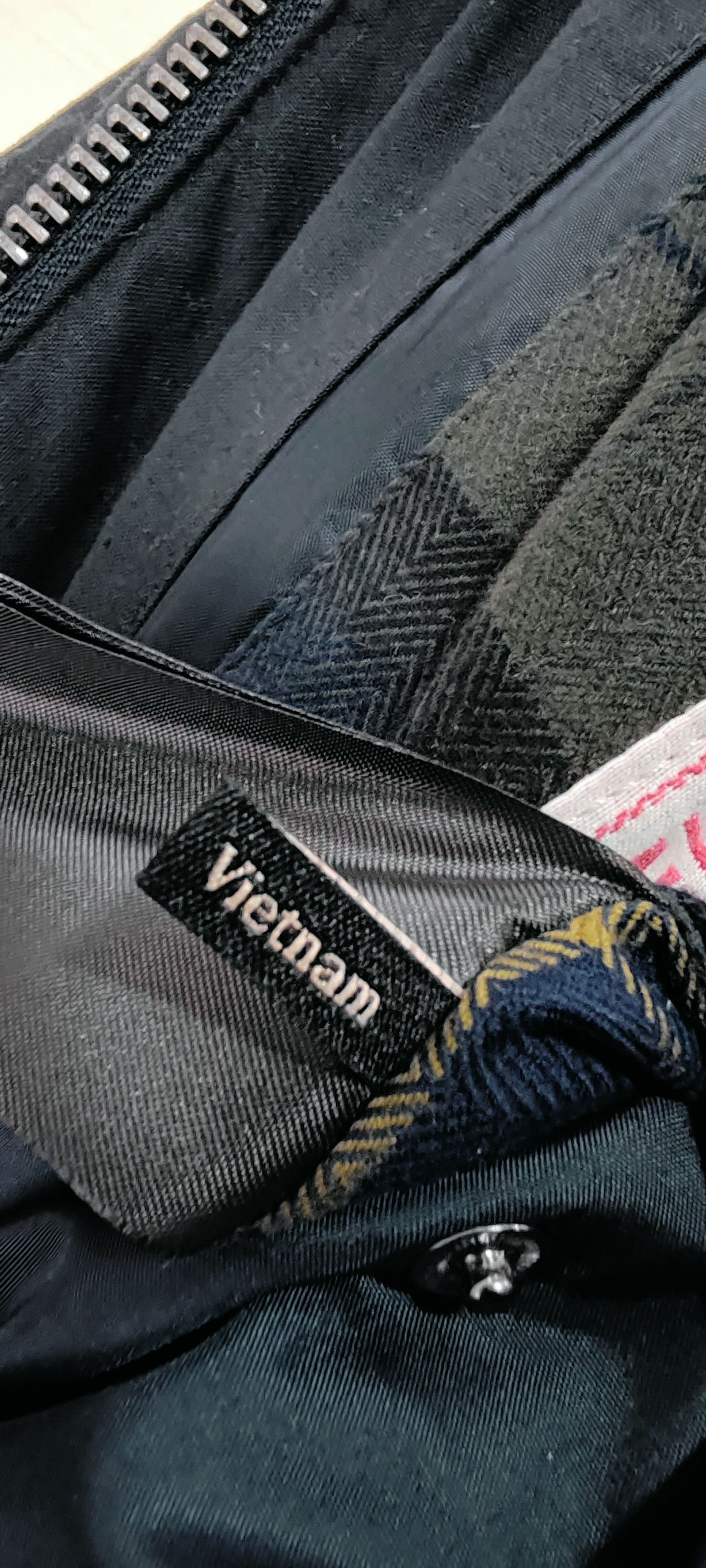 Barbour Veste à capuche Barbour Cirée / matelassée Baffle Tg:M Size US M / EU 48-50 / 2 - 17 Thumbnail