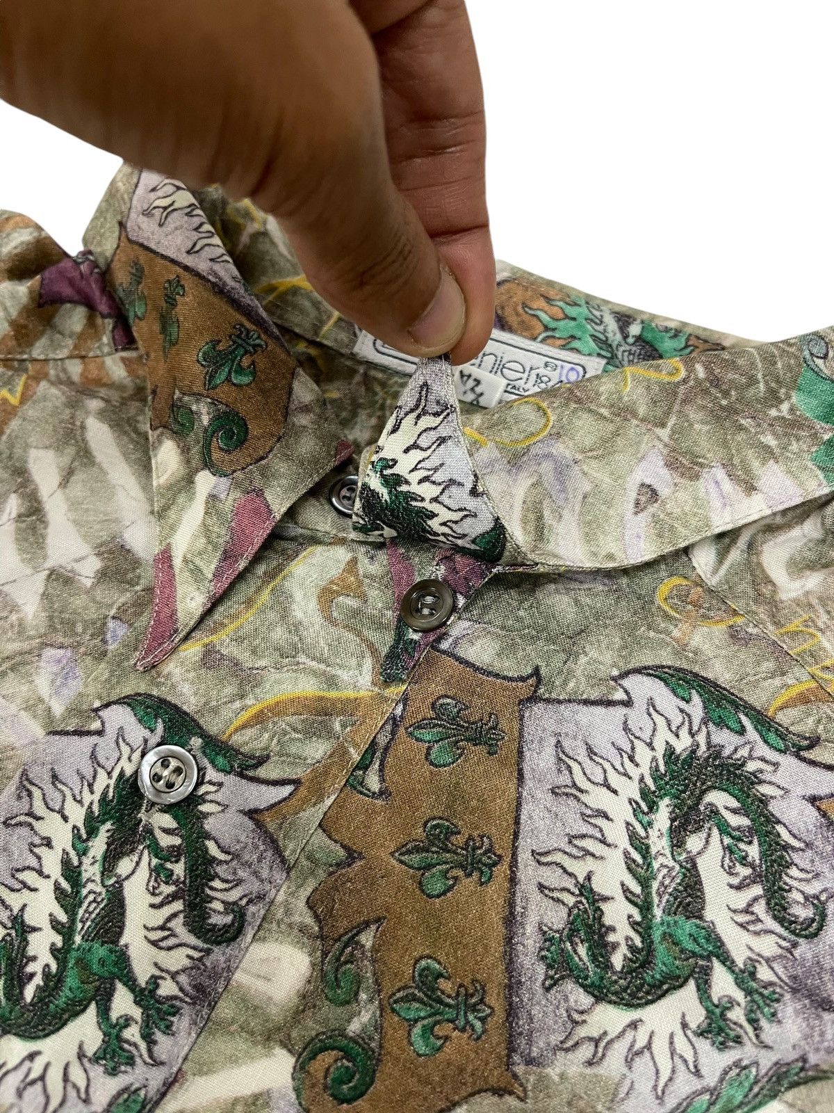 Beauty Beast × Vintage Vintage Italian design Dragon motif Size L / US 10 / IT 46 - 6 Thumbnail