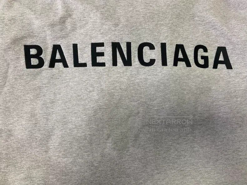 Balenciaga Balenciaga Hooded single-breasted drop shoulder long-sleev Size US M / EU 48-50 / 2 - 3 Thumbnail