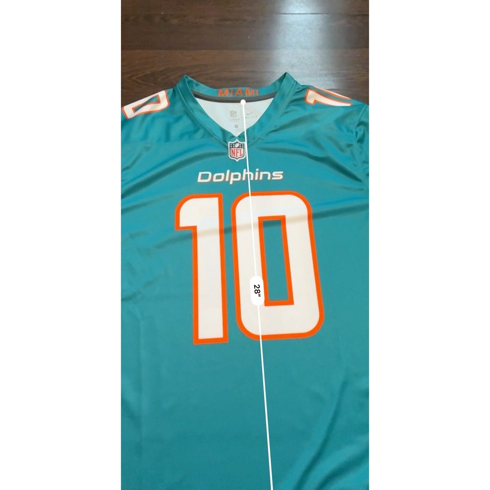 Nike NFL XL Men’s #10 Tyreek Hill Miami Dolphins Game Jersey
