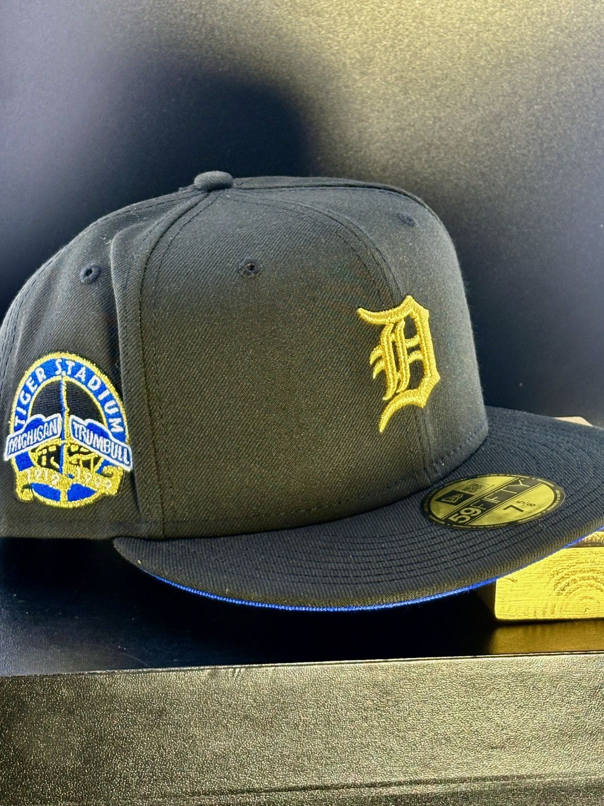 New Era Tigers “Tiger Stadium” Fitted – Hat Club 59FIFTY 420 rare Size ONE SIZE - 1 Thumbnail