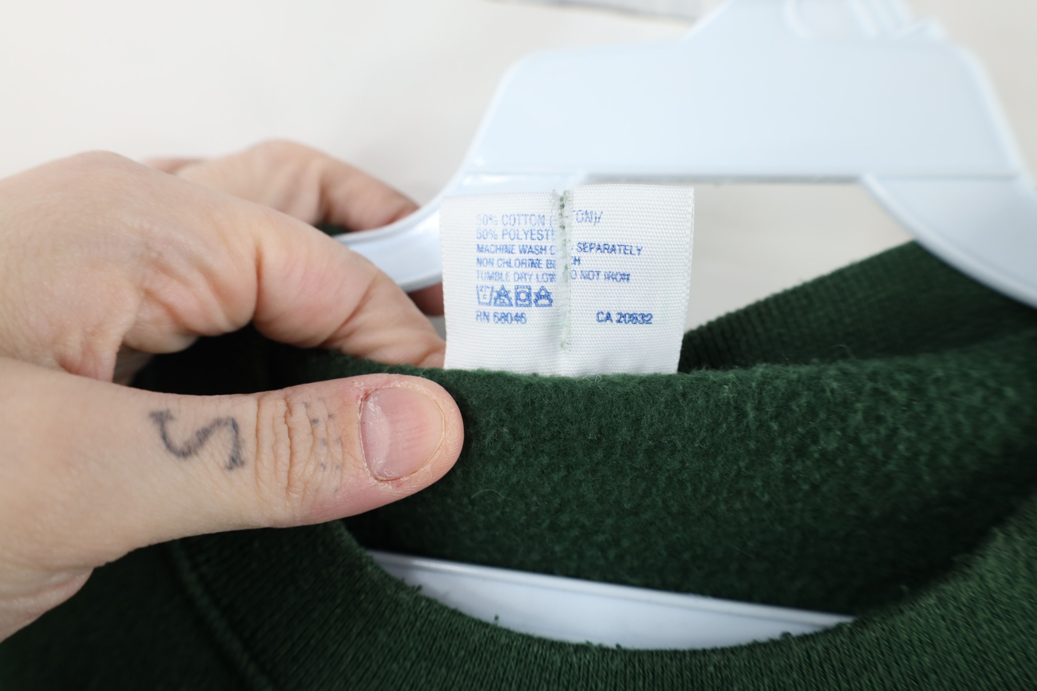 Vintage Vintage 90s Streetwear Blank Crewneck Sweatshirt Green USA Size US XL / EU 56 / 4 - 8 Thumbnail