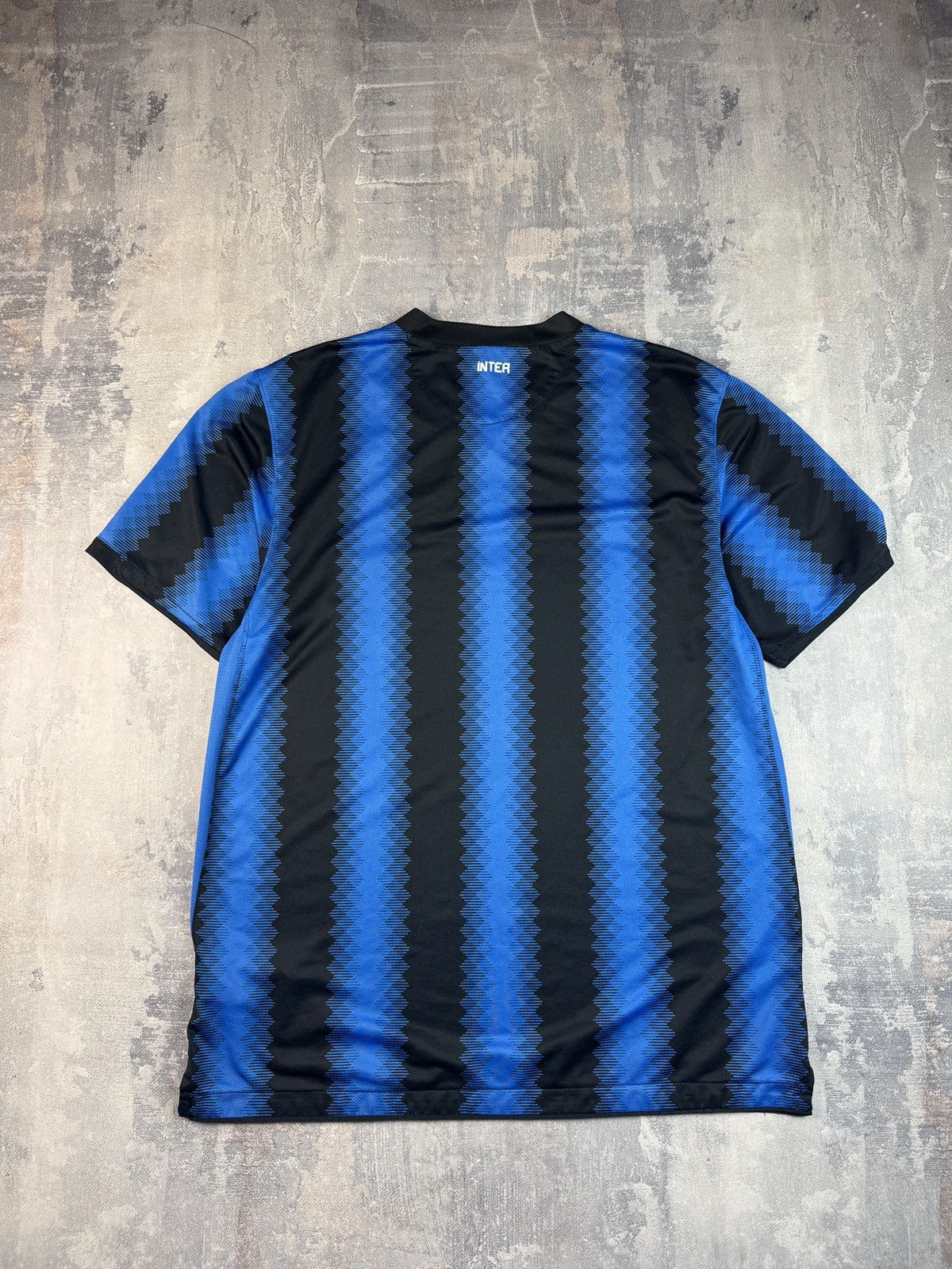 Nike Inter Milan 2010/11 Home Football Shirt Soccer Jersey Sz L Size US L / EU 52-54 / 3 - 10 Thumbnail