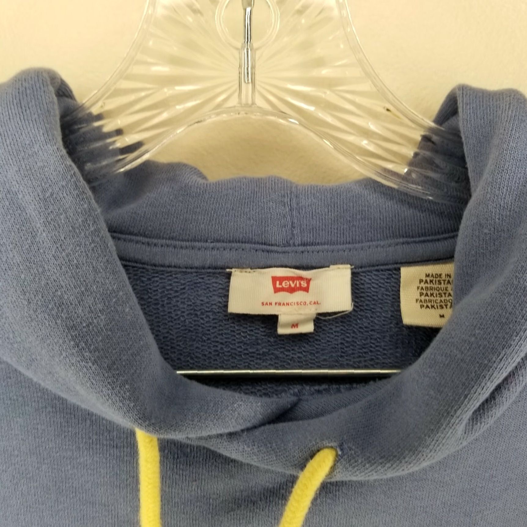 Levi's Levi's Hoodie Size M Pullover Blue Yellow Mens Size US M / EU 48-50 / 2 - 3 Thumbnail