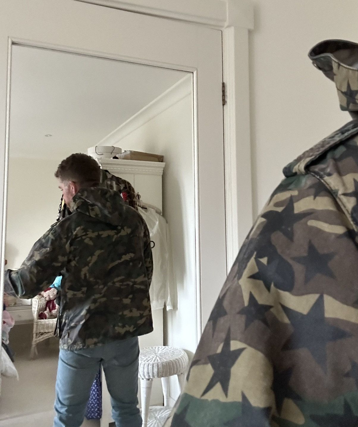 Saint Laurent Paris $2189 Saint Laurent camo star hoodie jacket XL grail Size US XL / EU 56 / 4 - 3 Thumbnail