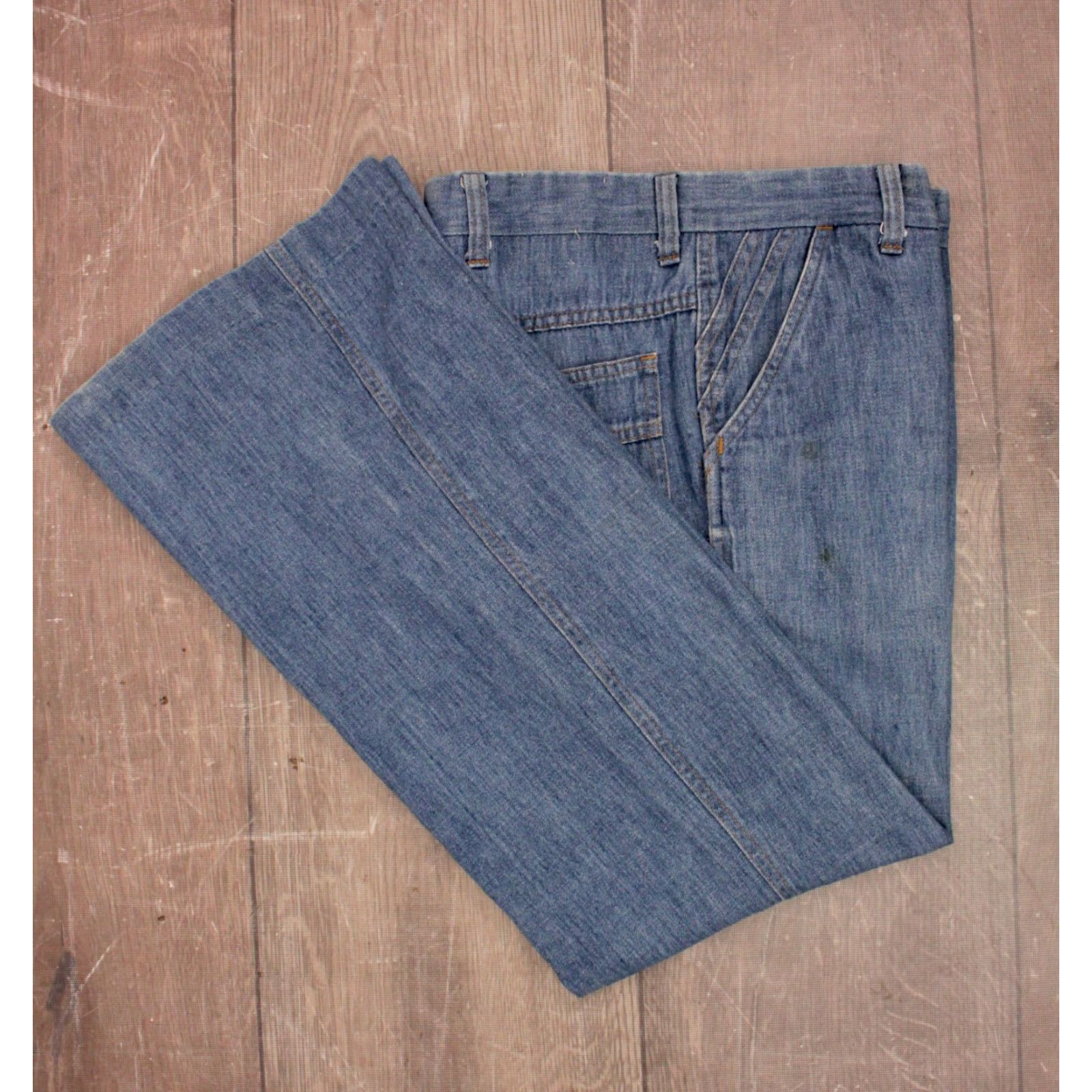 Levi's VINTAGE Levi's Jeans Pants 70s Disco BellBottoms Panatela Levi's 30x29 Mens Blue 1970s Pant Denim shirt? Size US 30 / EU 46 - 2 Thumbnail