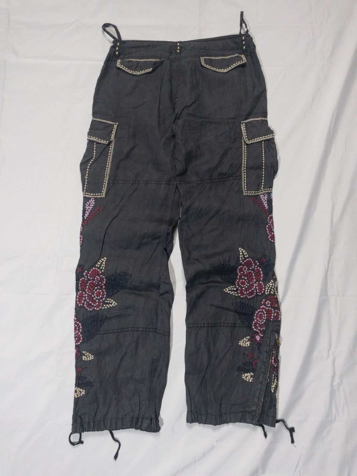 Vintage Floral Embroidered Adjustable Cargo Pants with Ankle Zips Size US 34 / EU 50 - 2 Thumbnail