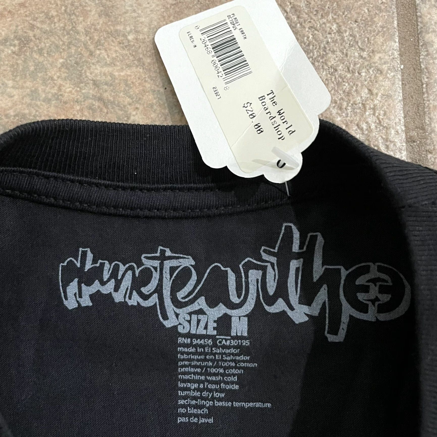 Vintage Black Earth Graphic Tee Mens Size M NWT Size US M / EU 48-50 / 2 - 4 Thumbnail