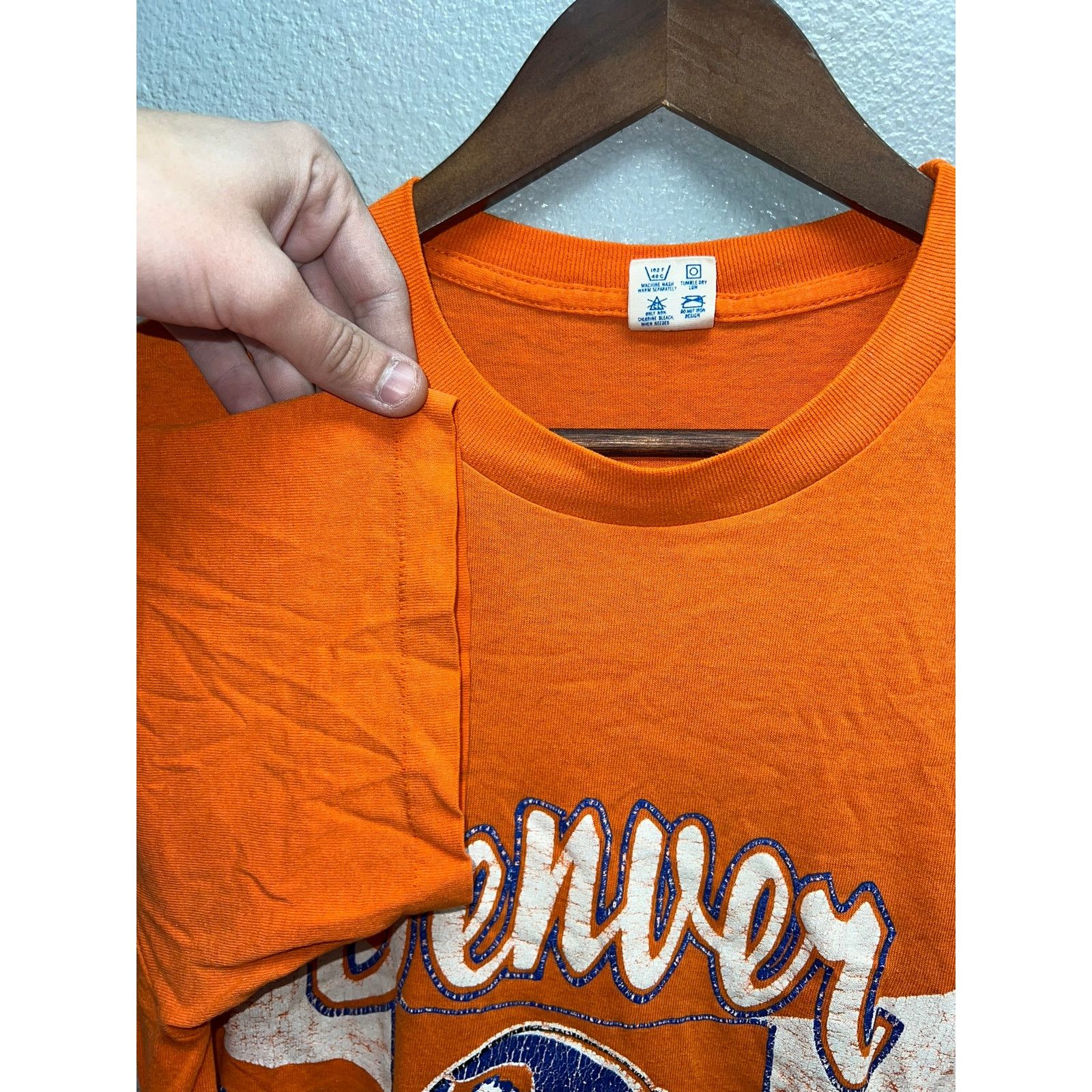 Champion Vintage Denver Broncos Champion Shirt NFL Football 80s Tag M Size US M / EU 48-50 / 2 - 7 Thumbnail