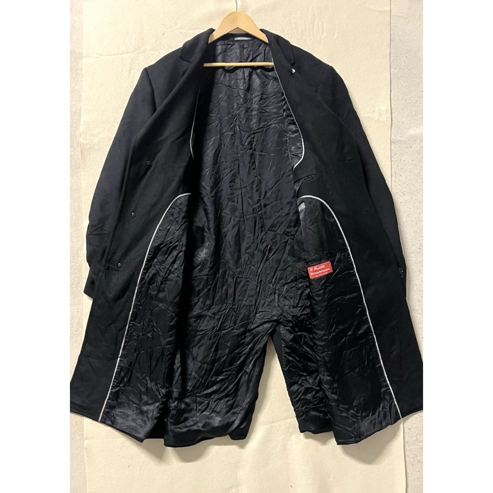 Vintage Lanificio Fedora Coat Black 48T 100% Cashmere Overcoat Big & Tall Mens Long Buttoned 4 Seasons Fall Winter Spring Summer Made in Mexico Size US M / EU 48-50 / 2 - 6 Thumbnail