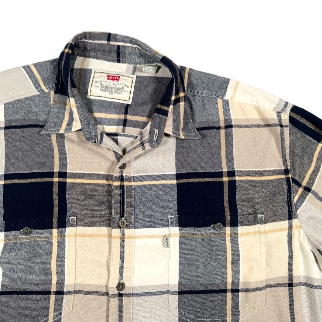 Levi's VINTAGE Levi's Shirt Adult XL Brown Plaid Flannel 90s Workwear Grunge Western 100% Cotton Button-Up Long Sleeve Chest Pockets Men's XL Size US XL / EU 56 / 4 - 2 Thumbnail