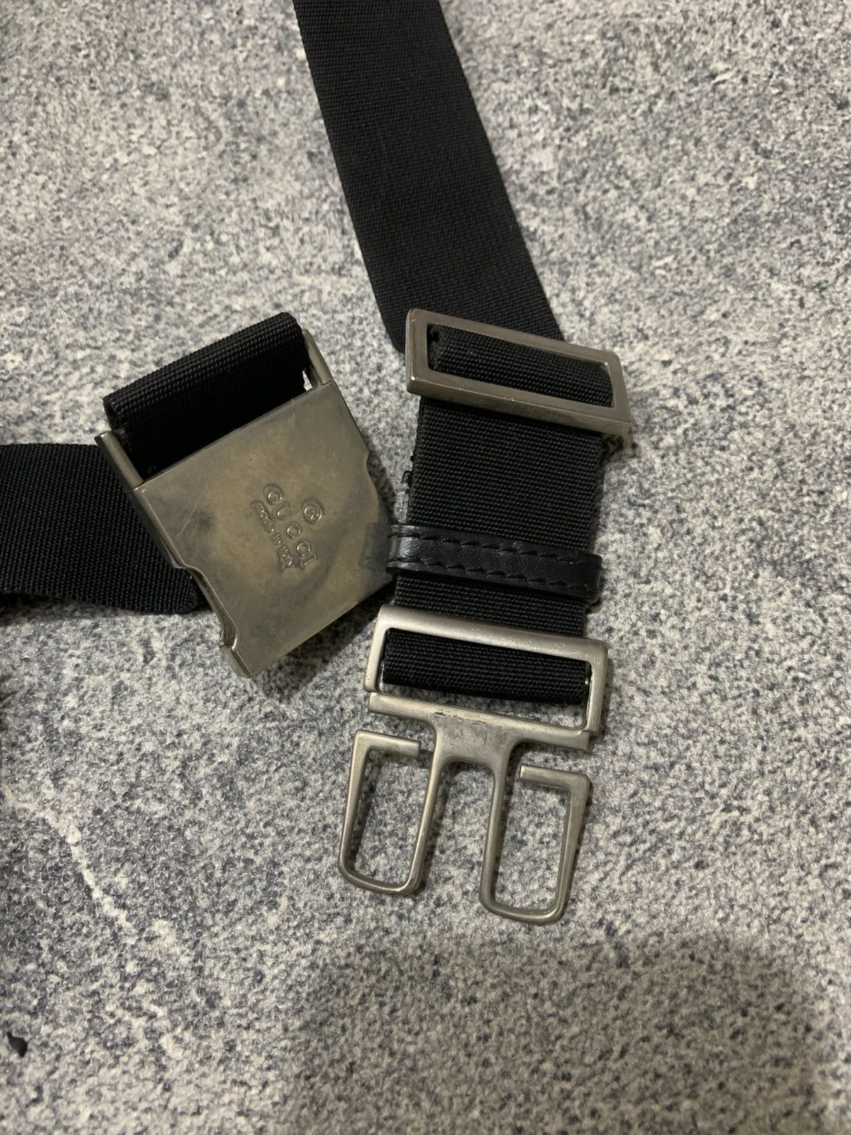 Gucci 🐍 Gucci Distressed GG Canvas Body Bag 🔥 Size ONE SIZE - 3 Thumbnail