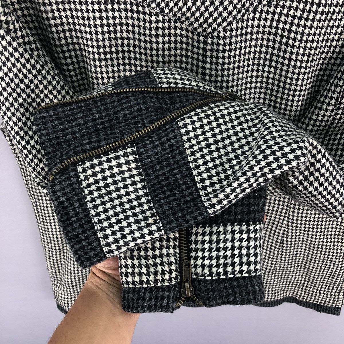 Japanese Brand Vintage 90’s Twenty Works Clasp Houndstooth Jacket Size US M / EU 48-50 / 2 - 12 Thumbnail