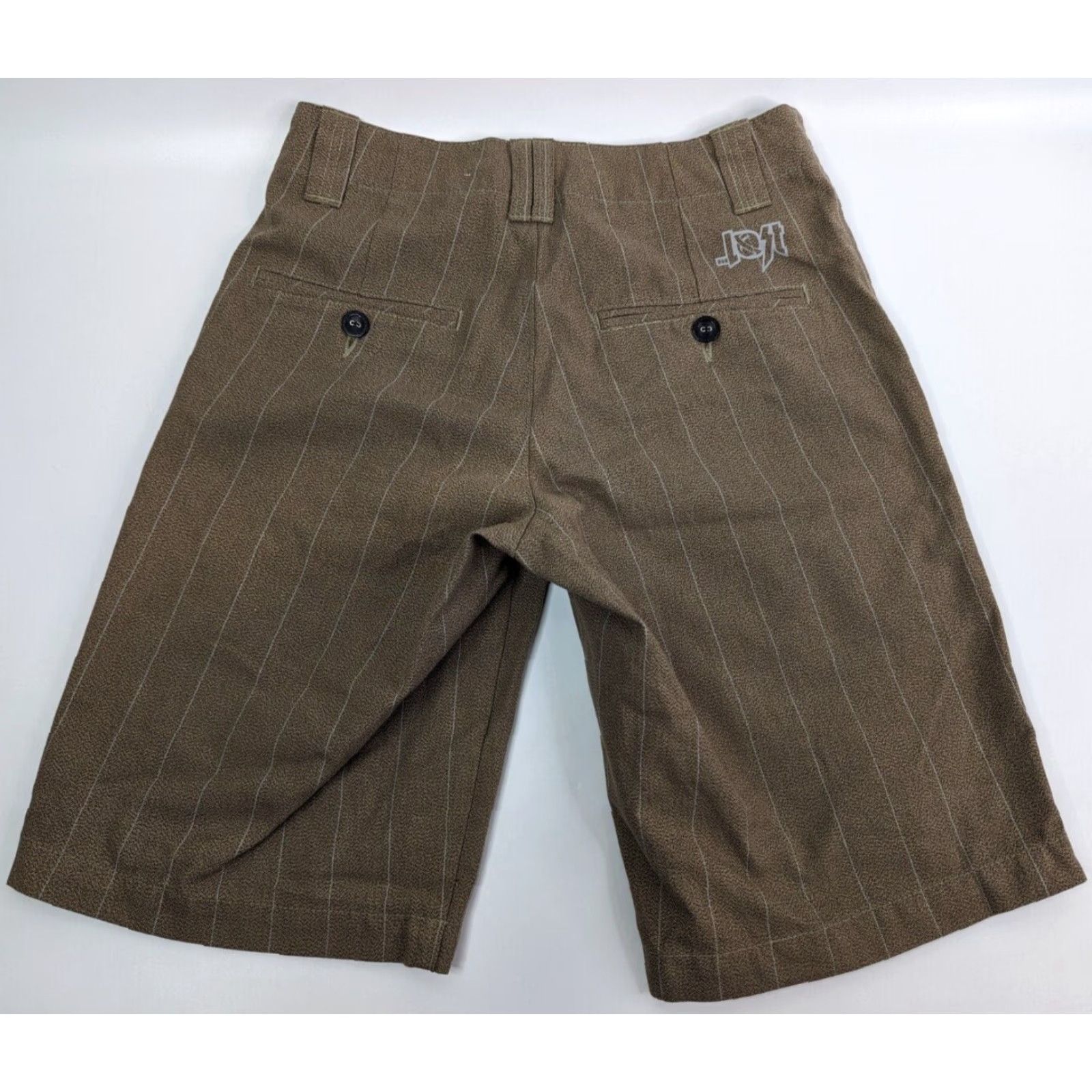 Vintage Lost Mens Stripe Chino Shorts Flat Front 28 Brown 28" Size US 28 / EU 44 - 2 Thumbnail