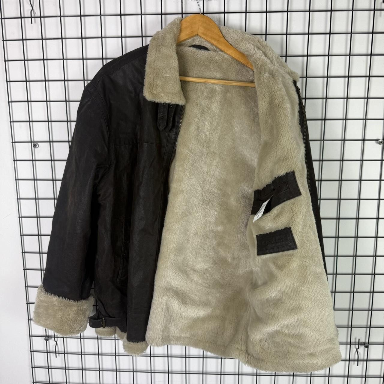 Vintage Vintage Real Leather Sherling Jacket Brown Military Size US L / EU 52-54 / 3 - 5 Thumbnail
