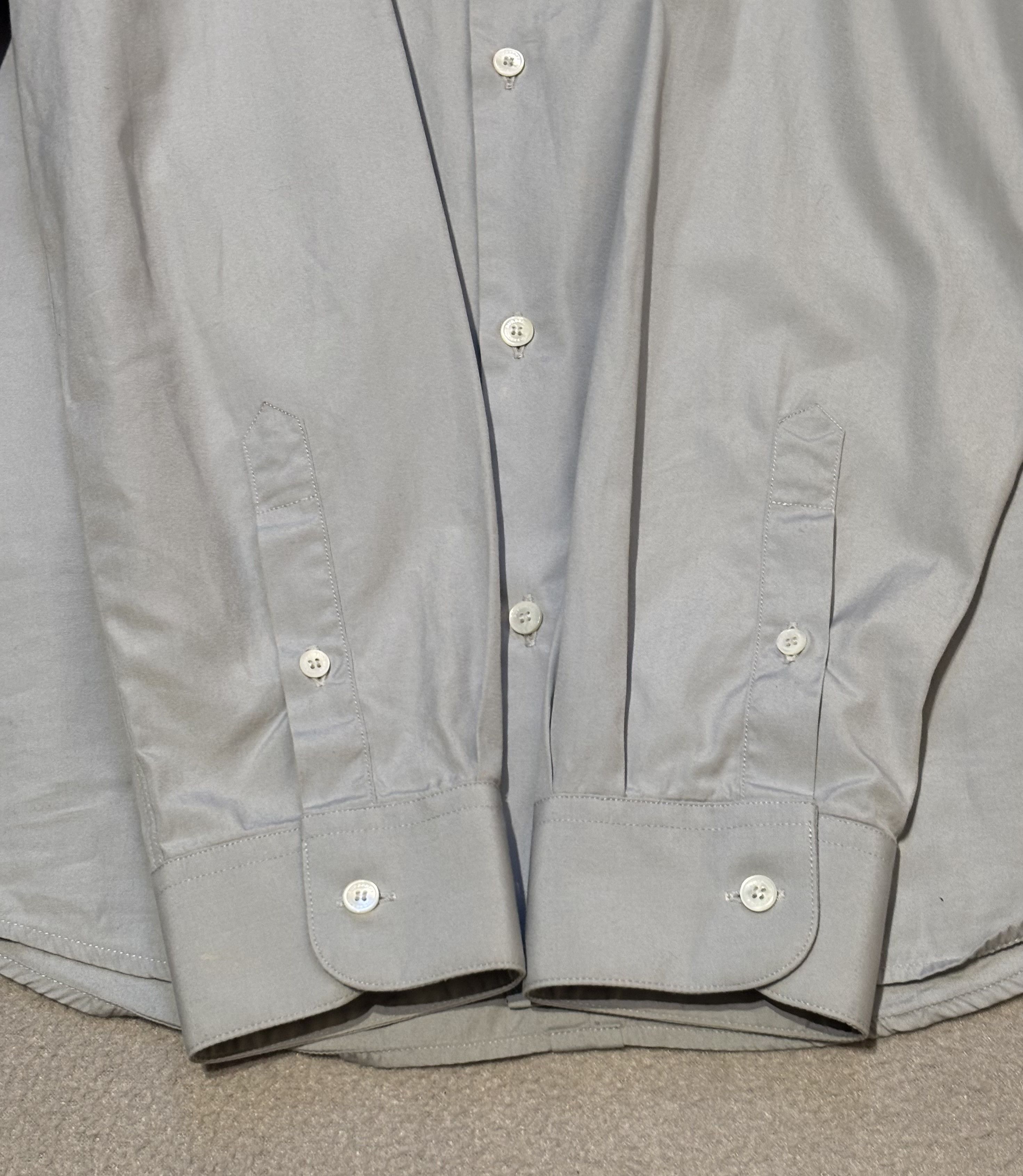 Burberry Burberry Gray shirt size 37 Size US S / EU 44-46 / 1 - 7 Thumbnail