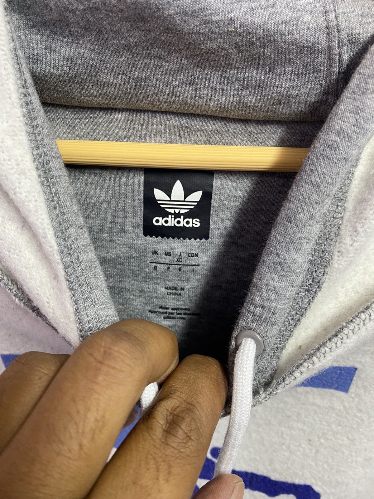 Adidas Adidas hoodie Size US XL / EU 56 / 4 - 5 Thumbnail