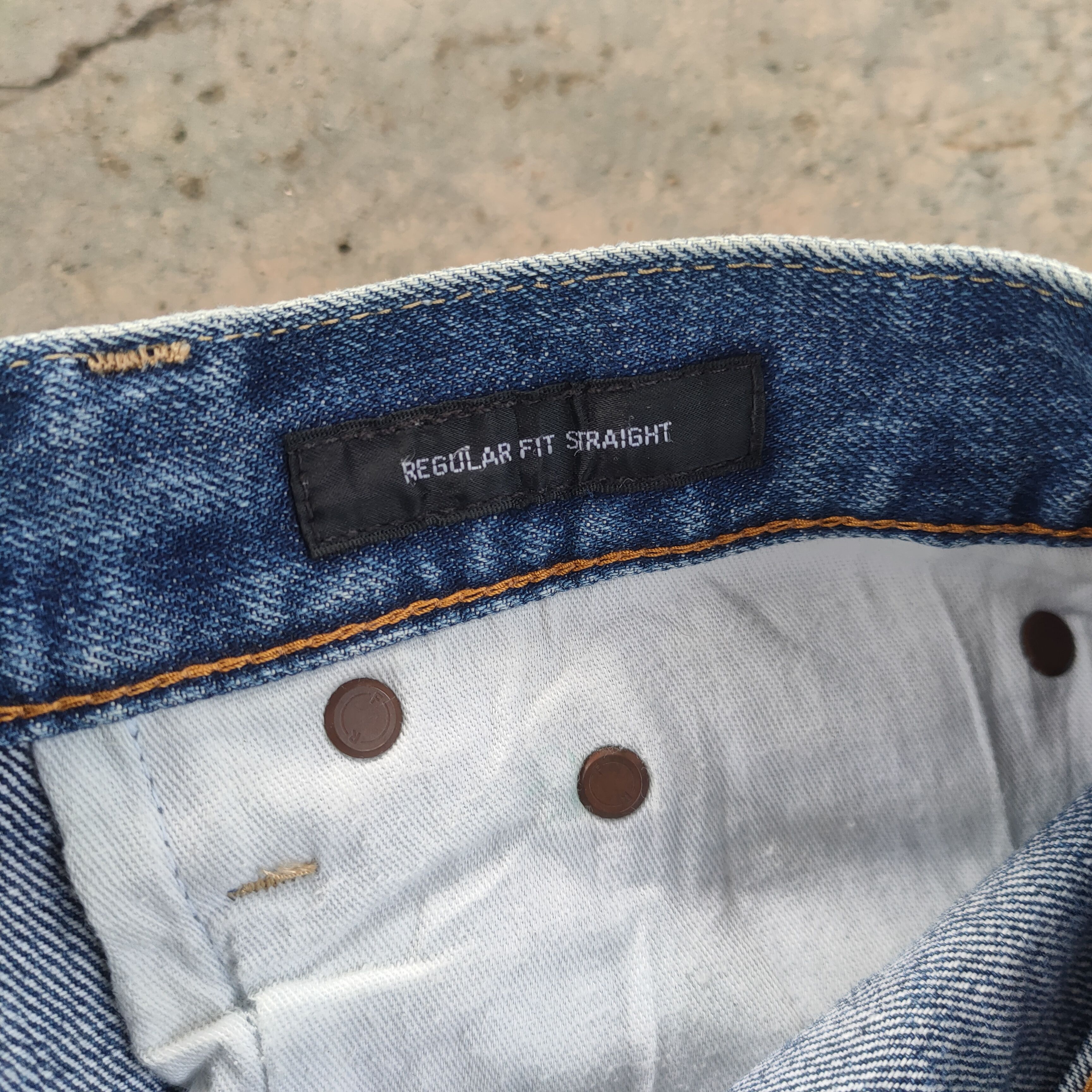 Japanese Brand W30 VINTAGE JAPANESE STRAIGHT FIT FADED RIPPED JEANS PANTS Size US 30 / EU 46 - 11 Thumbnail
