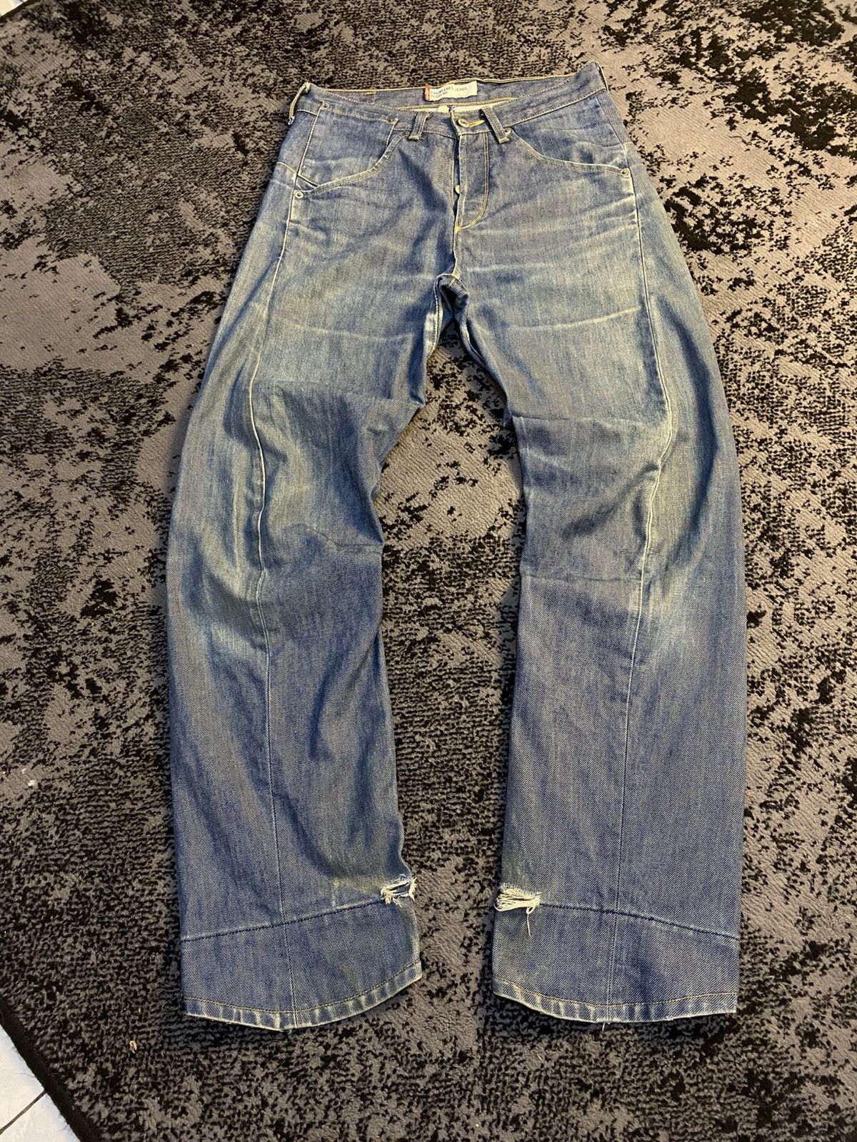 Vintage Levi’s Engineered Faded Jeans Japan Made🇯🇵 🔥