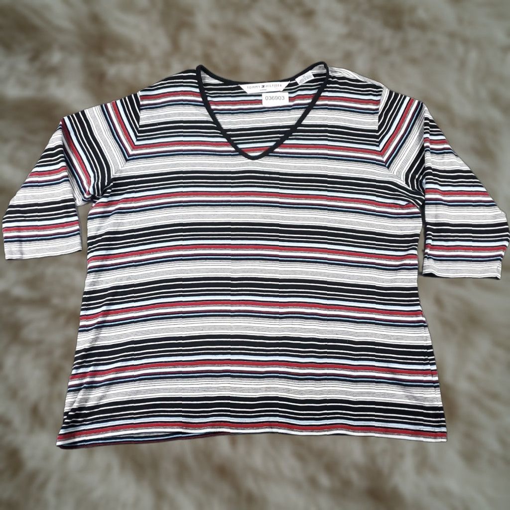 Tommy Hilfiger VINTAGE Tommy Hilfiger T-Shirt Womens Plus Size 2X White Black Red Striped Crew Neck Casual Size XXL / US 16-18 / IT 52-54 - 1 Thumbnail