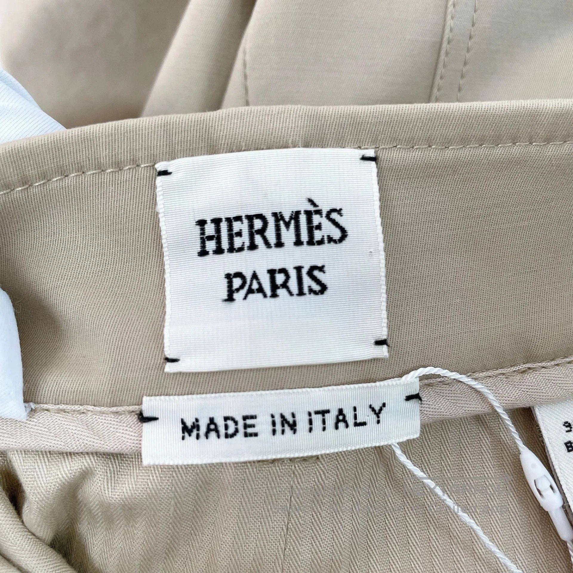 Hermes Hermes Beige Shorts Size 36. Size US 36 / EU 52 - 4 Thumbnail