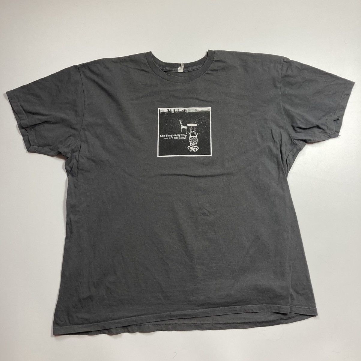 Band Tees vintage 00s the tragically hip we are the same rock band tee Size US XXL / EU 58 / 5 - 1 Thumbnail