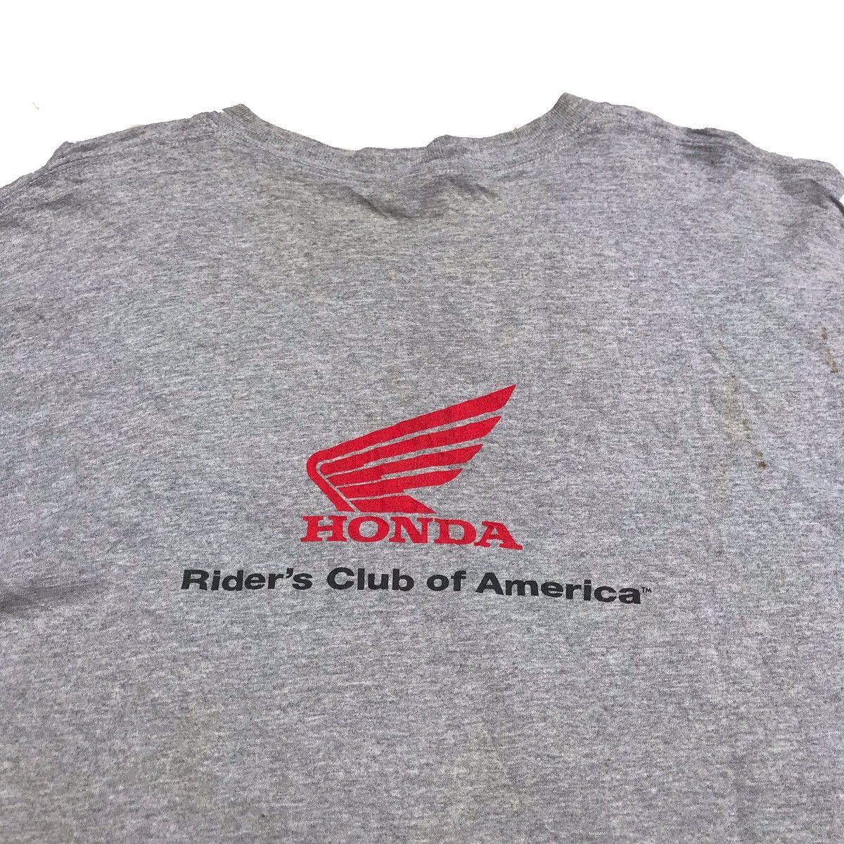Gildan × Honda × Vintage Vintage Honda motor Tshirts Tee Honda Riders Club america Size US XL / EU 56 / 4 - 1 Thumbnail