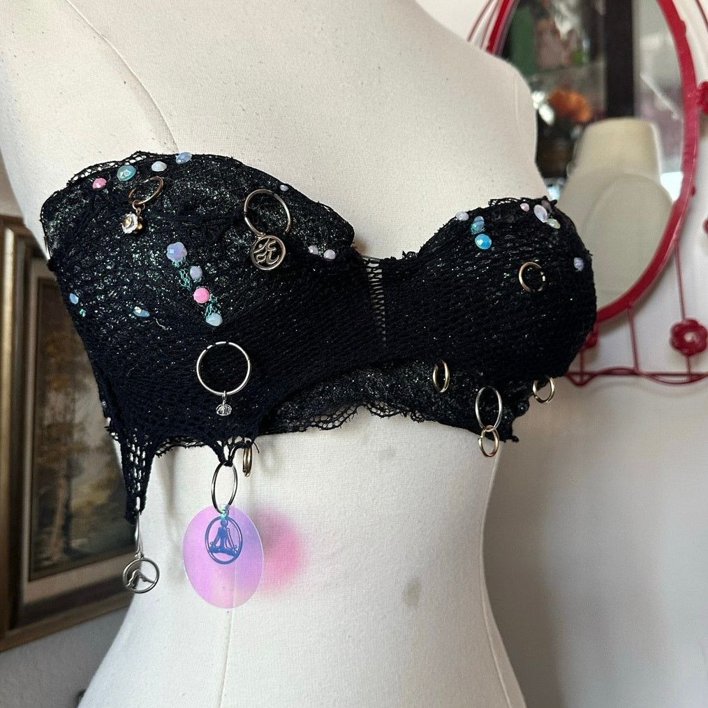 XOXO custom xoxo mermaid bra fishnet sequin top Size ONE SIZE - 2 Thumbnail