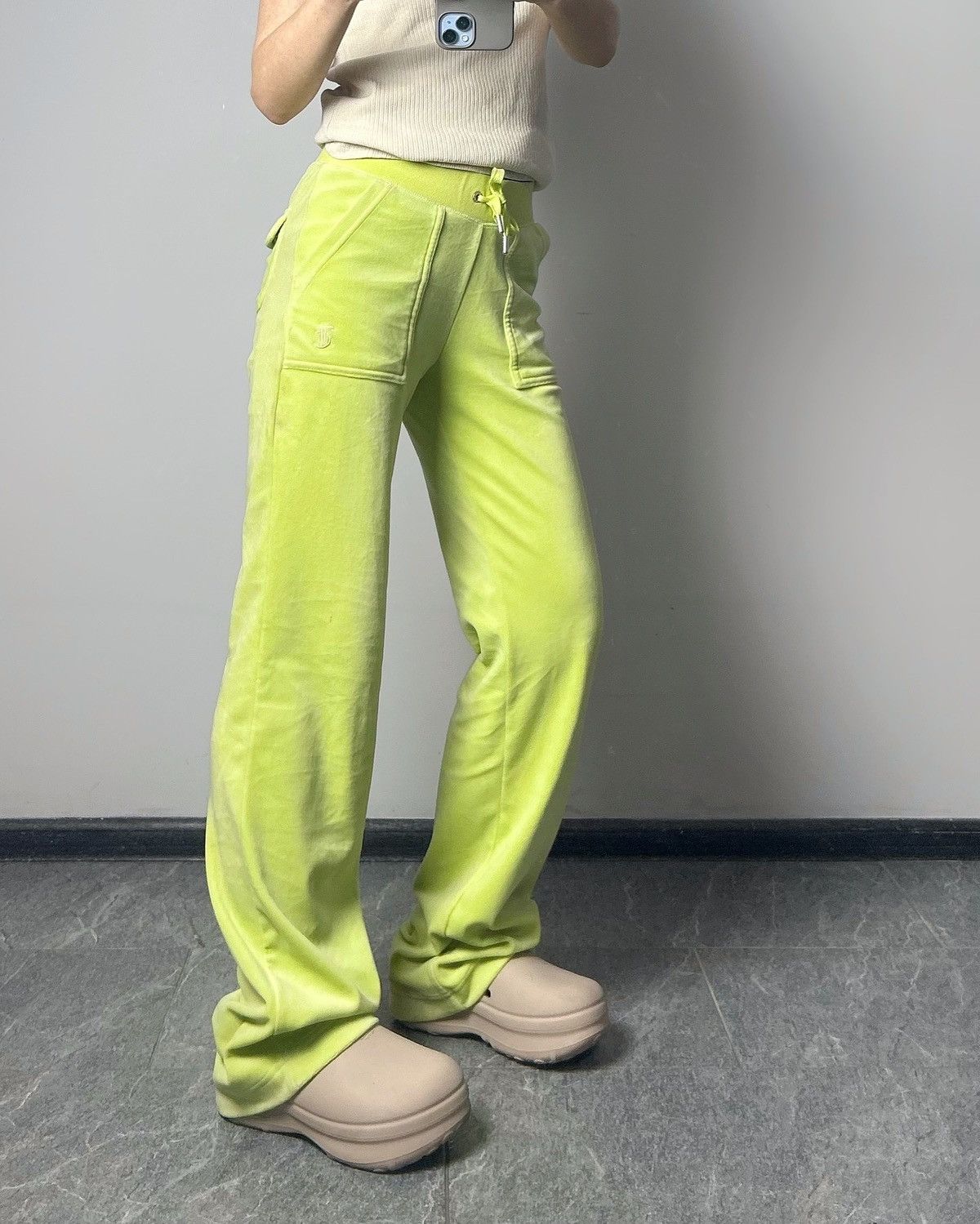 Juicy Couture × Vintage Vintage swetpants juicy couture velor green y2k Size 26" / US 2 / IT 38 - 4 Thumbnail