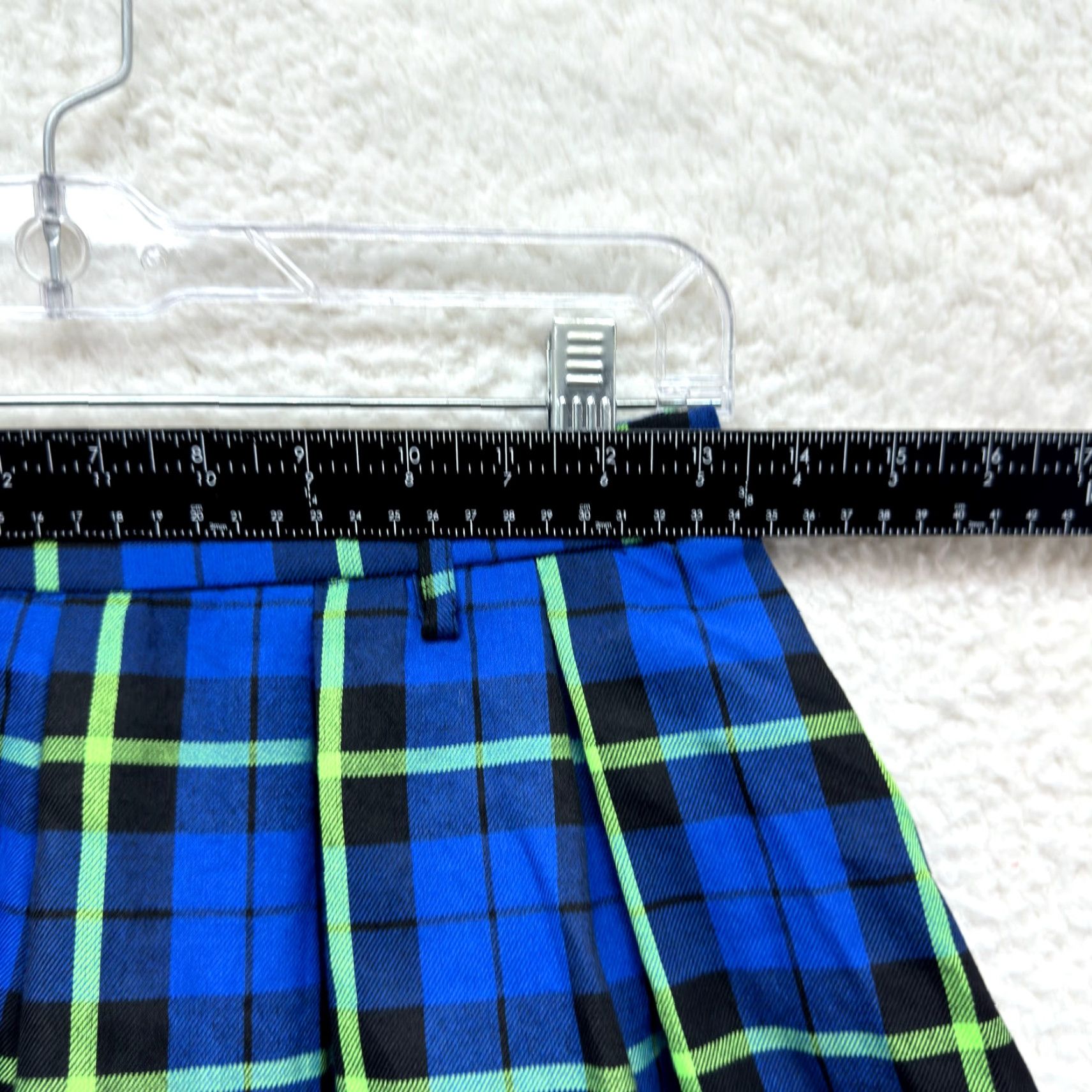 Hot Topic **Hot Topic Mini Pleated Skirt Small Blue Plaid Gothic Preppy** User: **Hot Topic Mini Skirt Small Blue Plaid Gothic Preppy** Size 28" / US 6 / IT 42 - 4 Thumbnail
